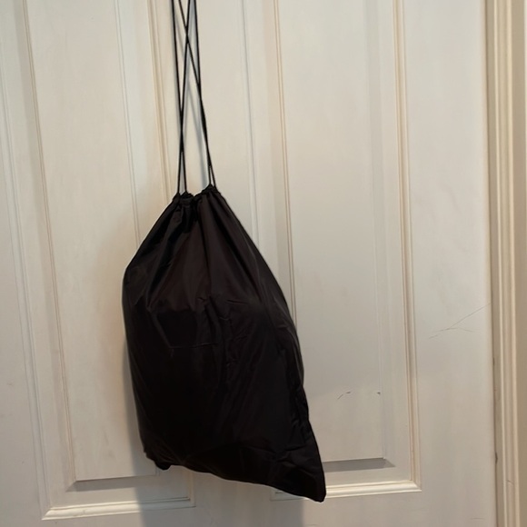 Fabletics 🔥sale🔥black blue and white athletic bag - Picture 14 of 16